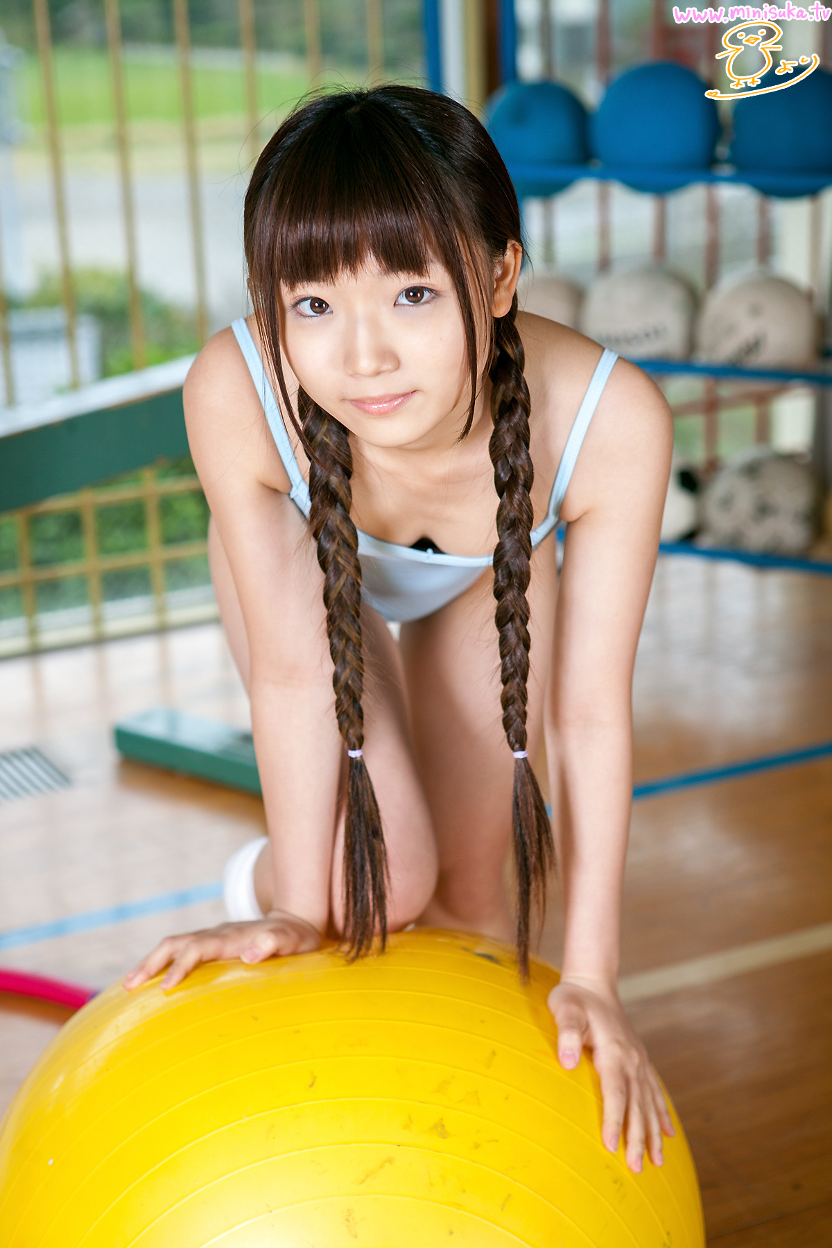 [Minisuka.tv] 2015.03.19 Hiyori Izumi - Secret Gallery (STAGE2) 01